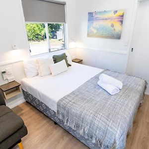 Ensuite Villa Studio